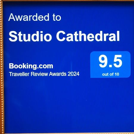 Studio Cathedral Brăila Екстериор снимка